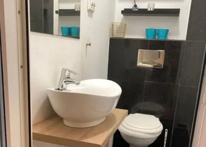 Little Charm On Euforiei * Bucareste